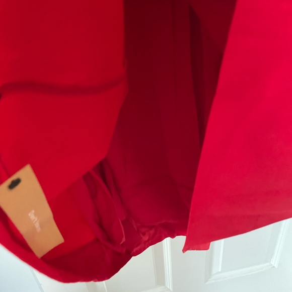 NWT Reformation Annalise Dress in Cherry - Picture 4 of 11